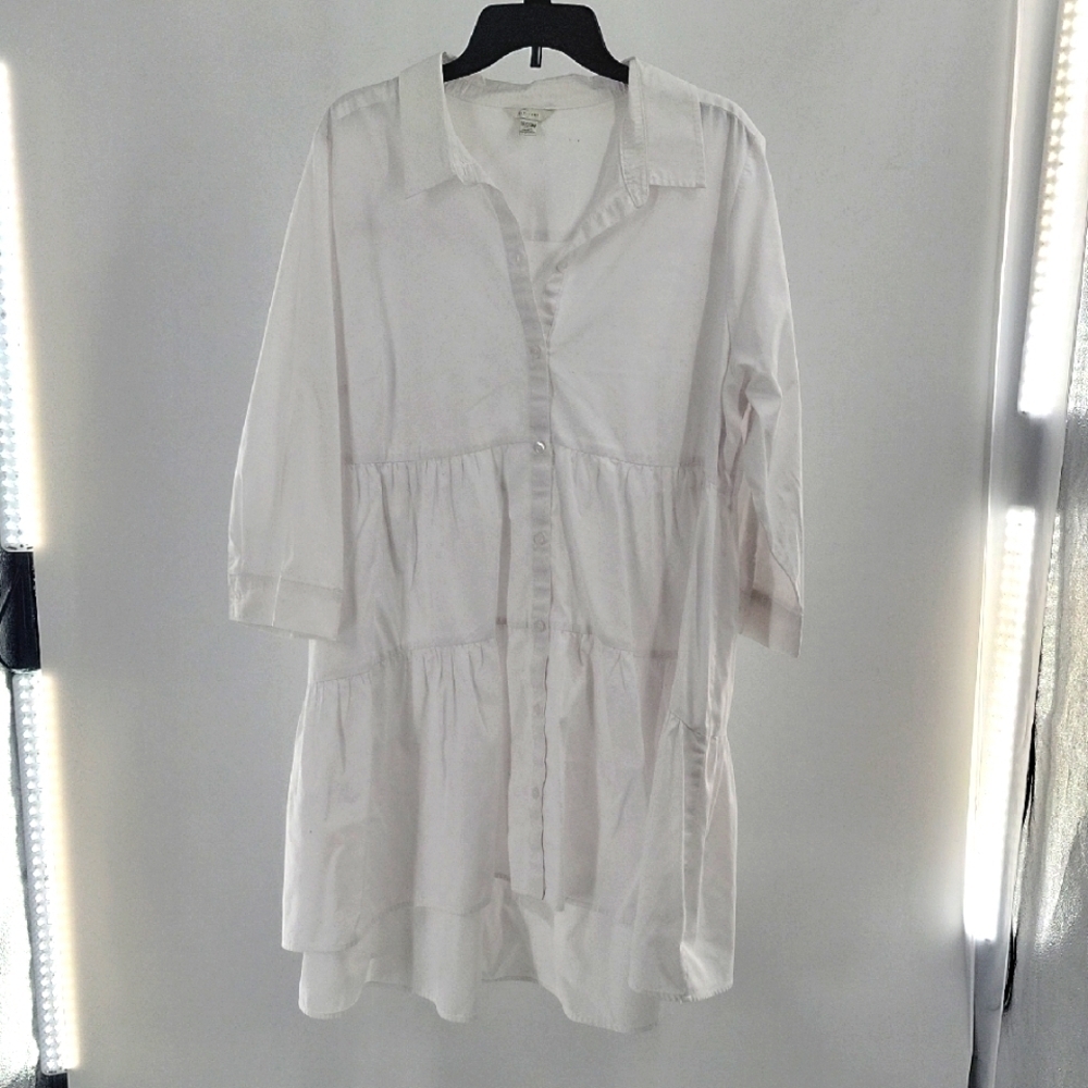 White Button-Up Tiered Plus Size Blouse